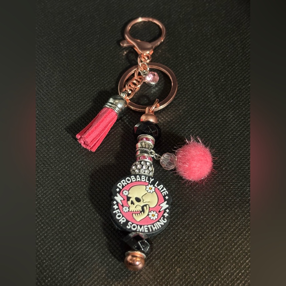 Chic rose gold color bag clip Keychain with Pink and Black Accents